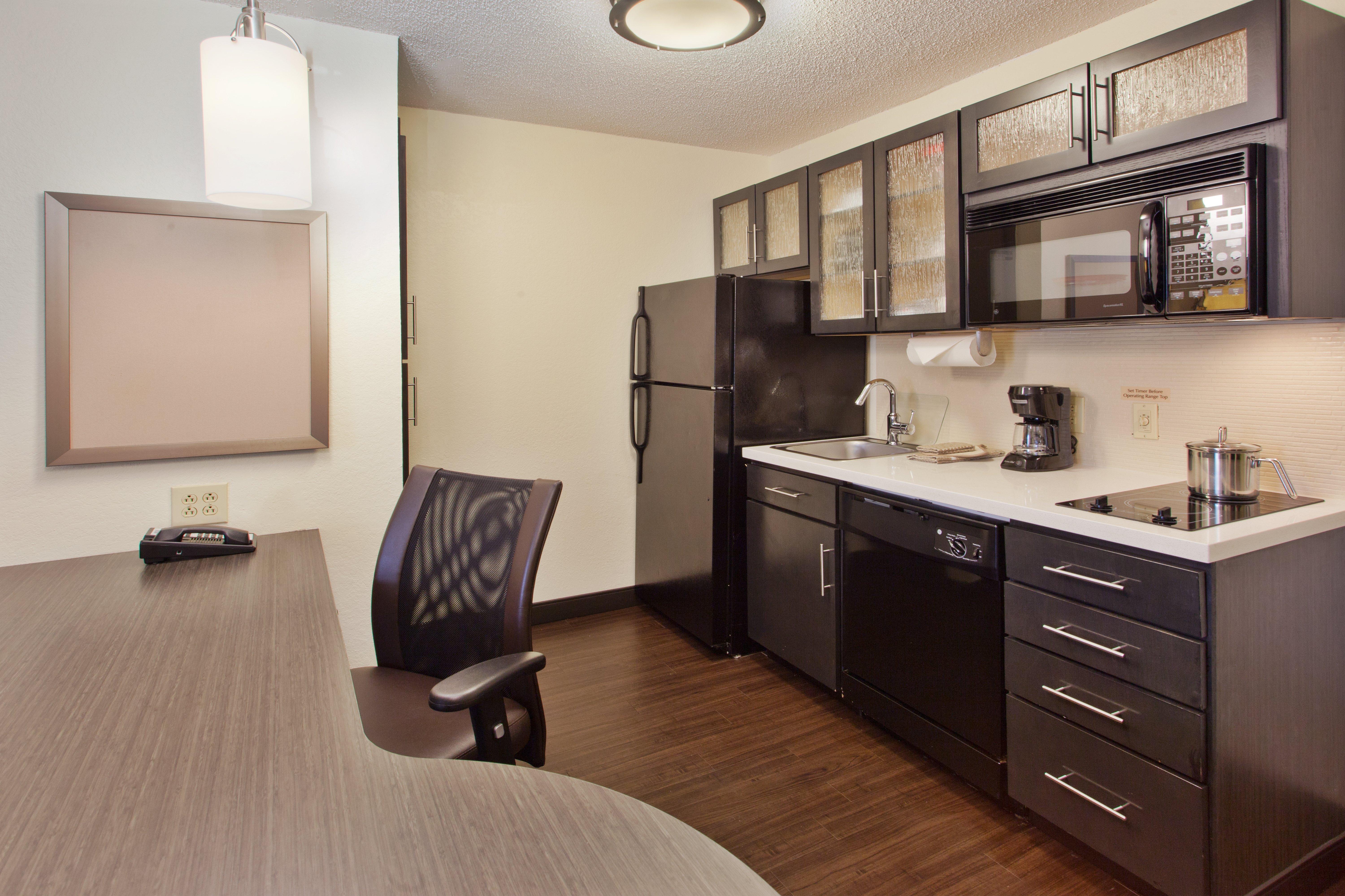 Sonesta Simply Suites Knoxville Exteriör bild